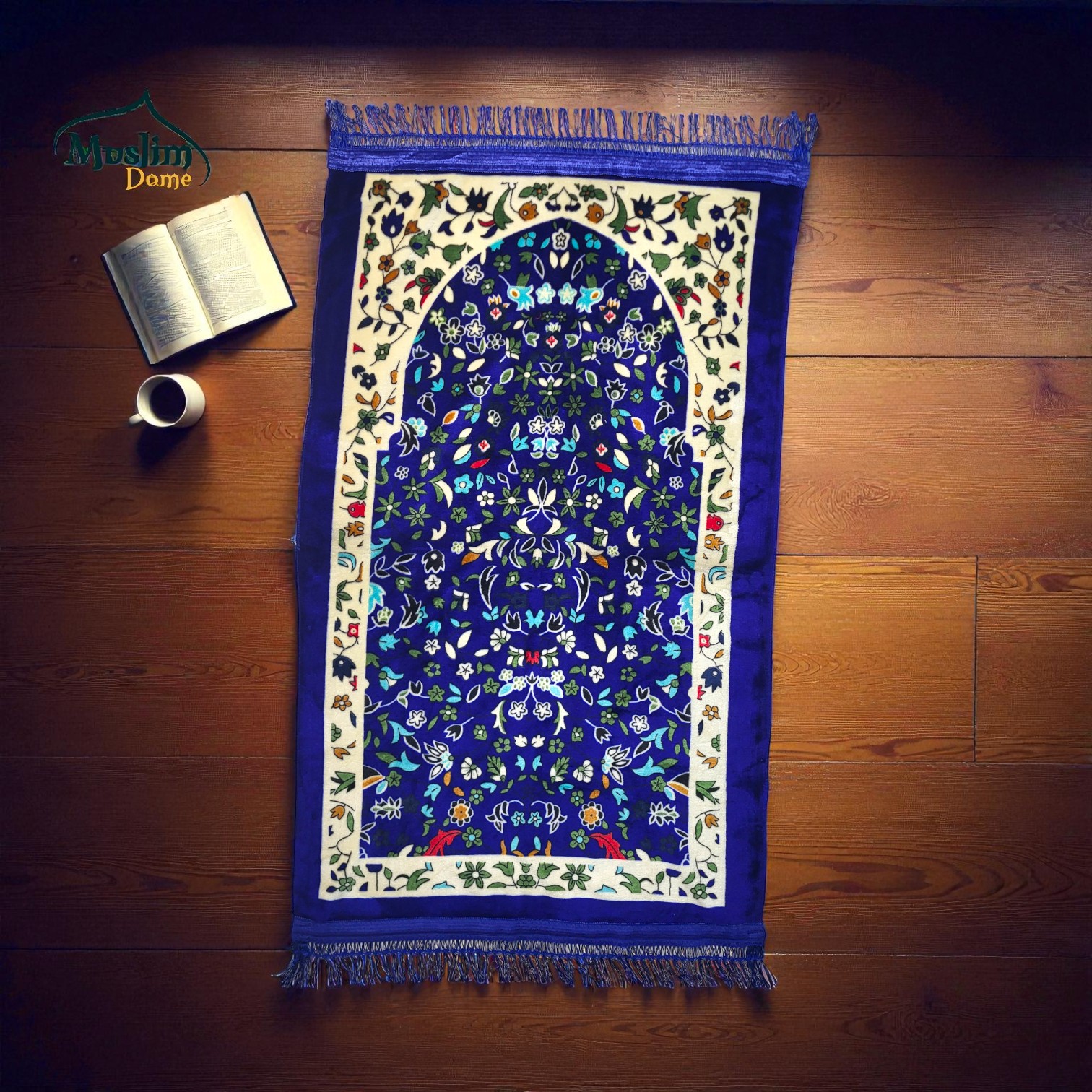 ভেলভেট ফেব্রিক হালকা ও বহনযোগ্য জায়নামাজ thumbnail 2