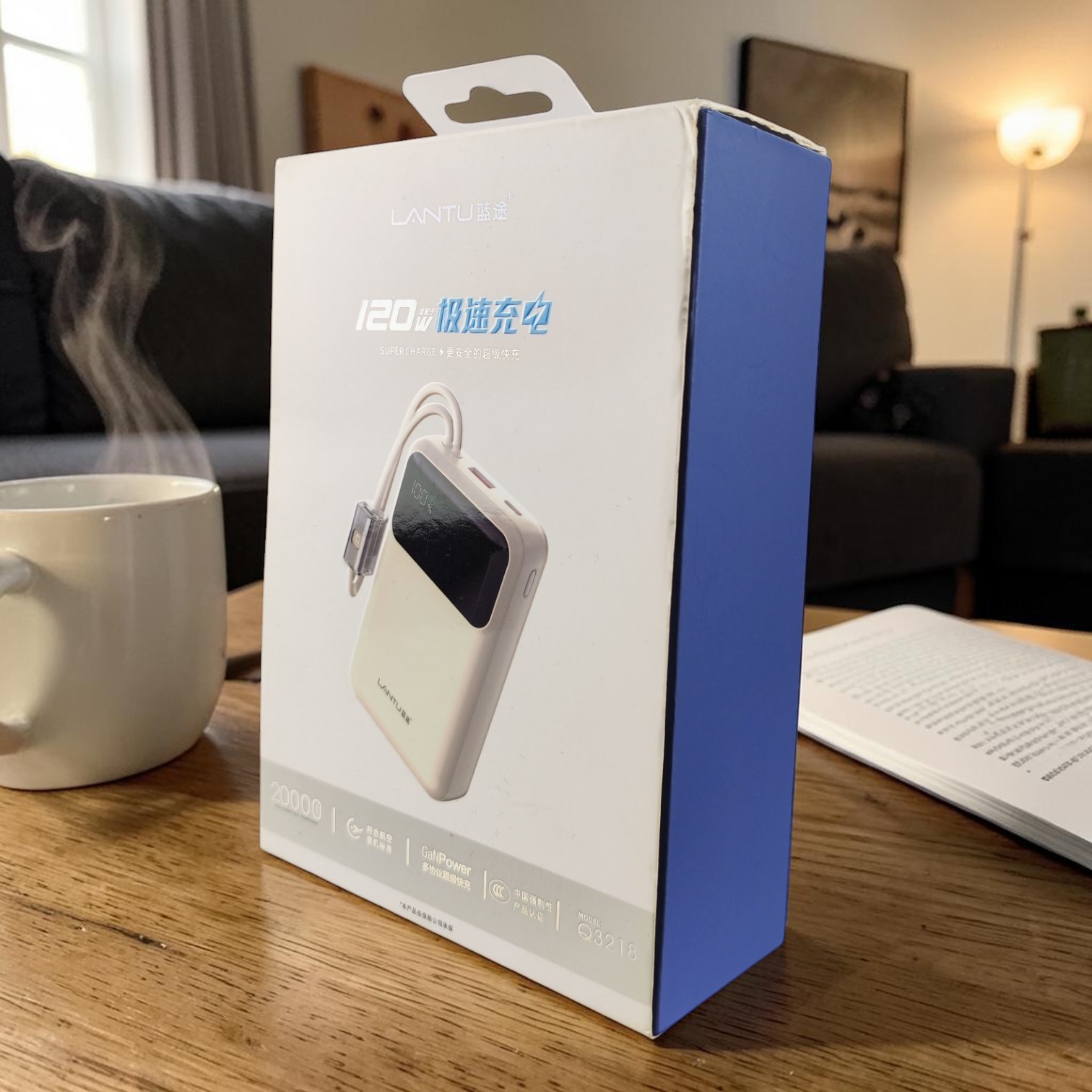 Lantu 20,000 mAh Power Bank thumbnail 4