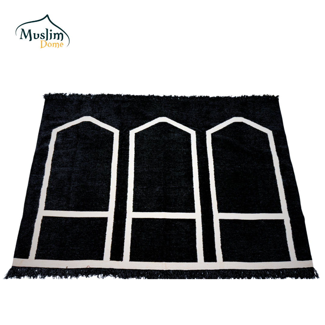 হ্যান্ডমেড জায়নামাজ (Three Person) | Soft Chanel Fabric | Black Color | Size 47″×72″