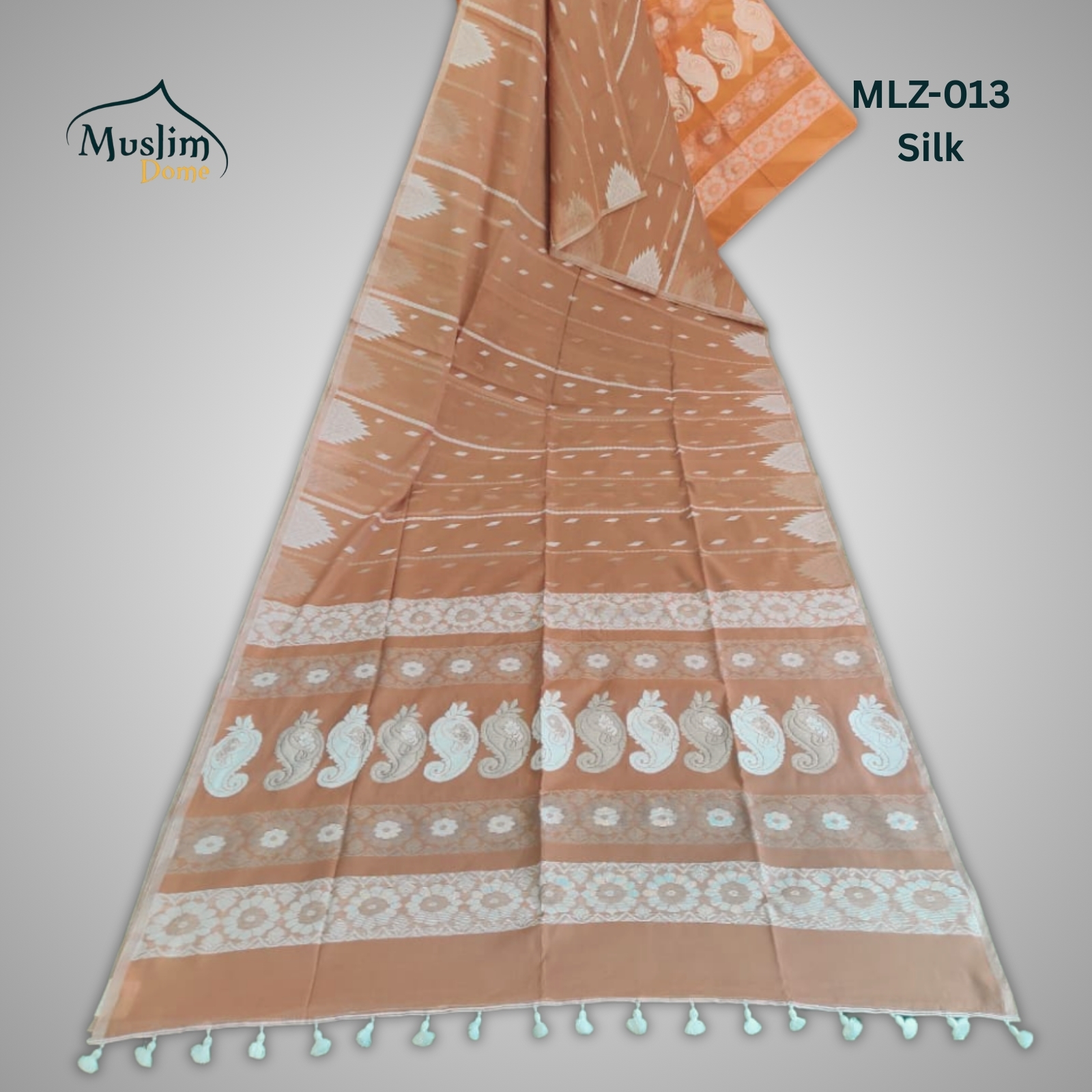 মার্সলাইজ সিল্ক জামদানী শাড়ি ব্লাউজ পিস ও Tassel সহ thumbnail 8